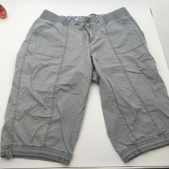 One 5 One Pants - ONE 5 ONE Large Shorts Bermudas Snaps Stretch. Lightweight Quick Dry